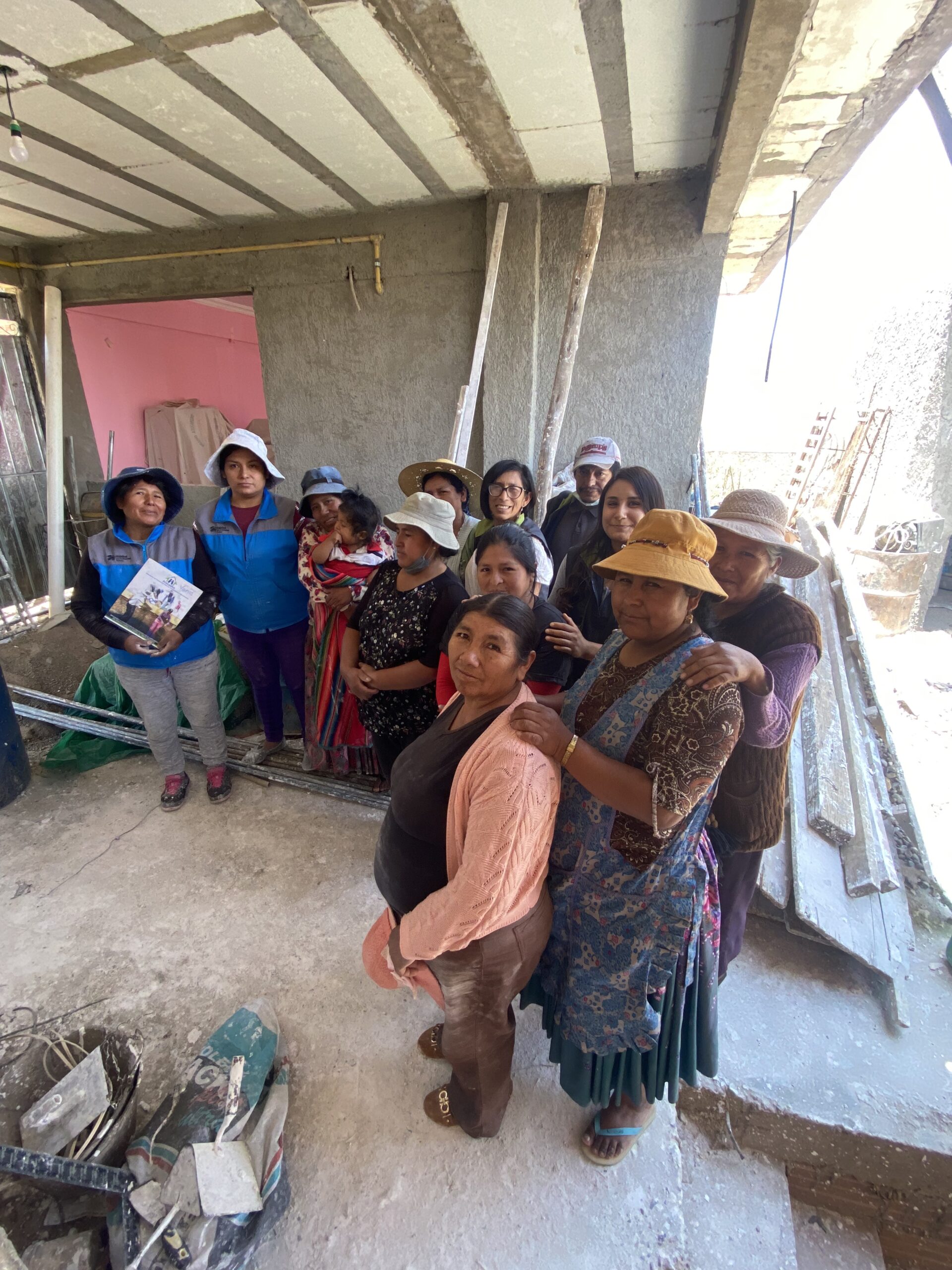 Las Warmi Puraj