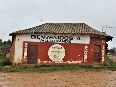 La entrada a Vallegrande.