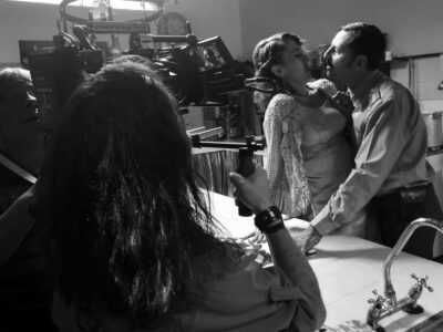 Lu (Alejandra Lanza) y el capitán (Cristian Mercado). Fotografía La casa del sur.